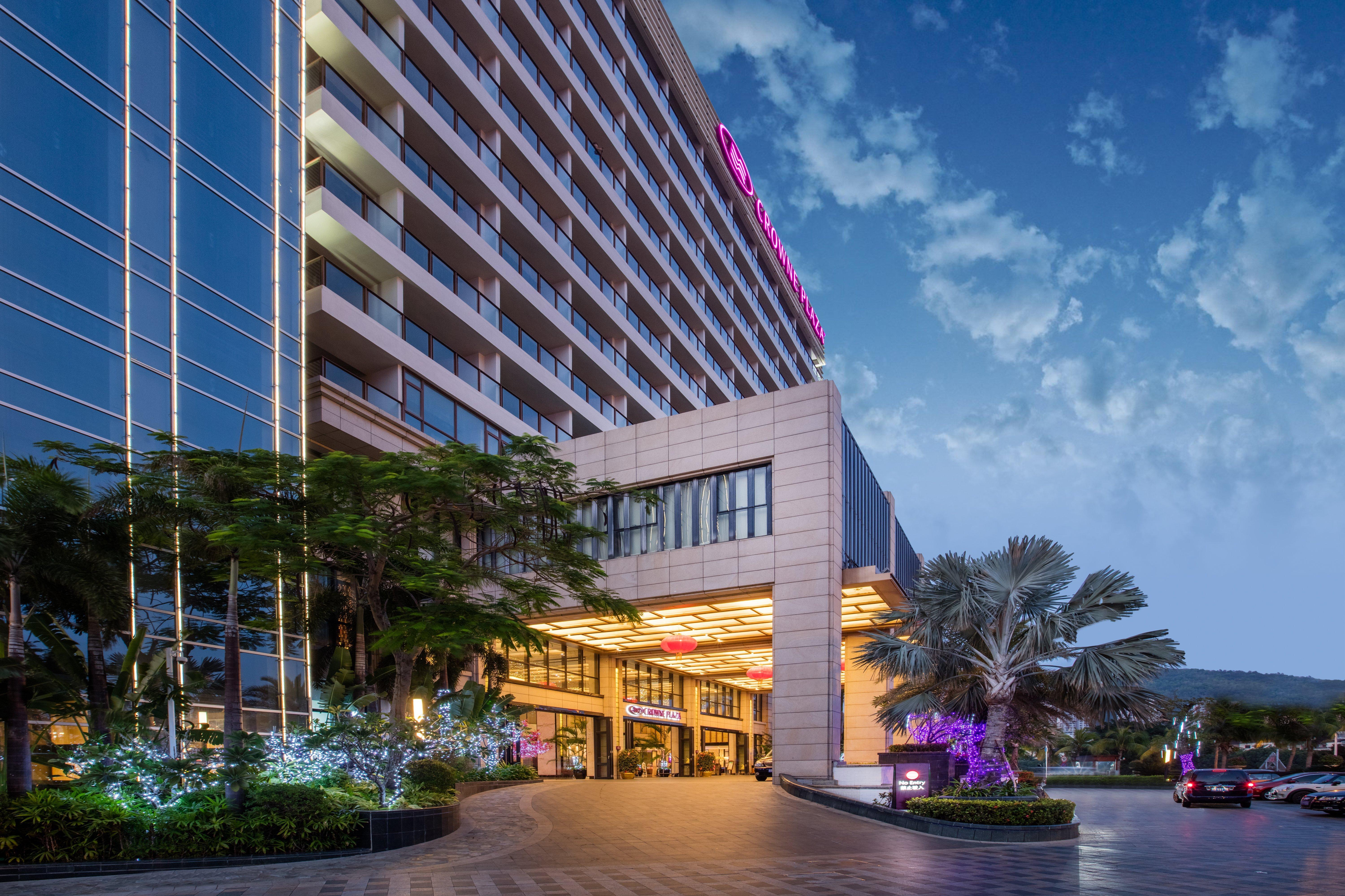 Crowne Plaza Sanya City Center By Ihg Екстериор снимка