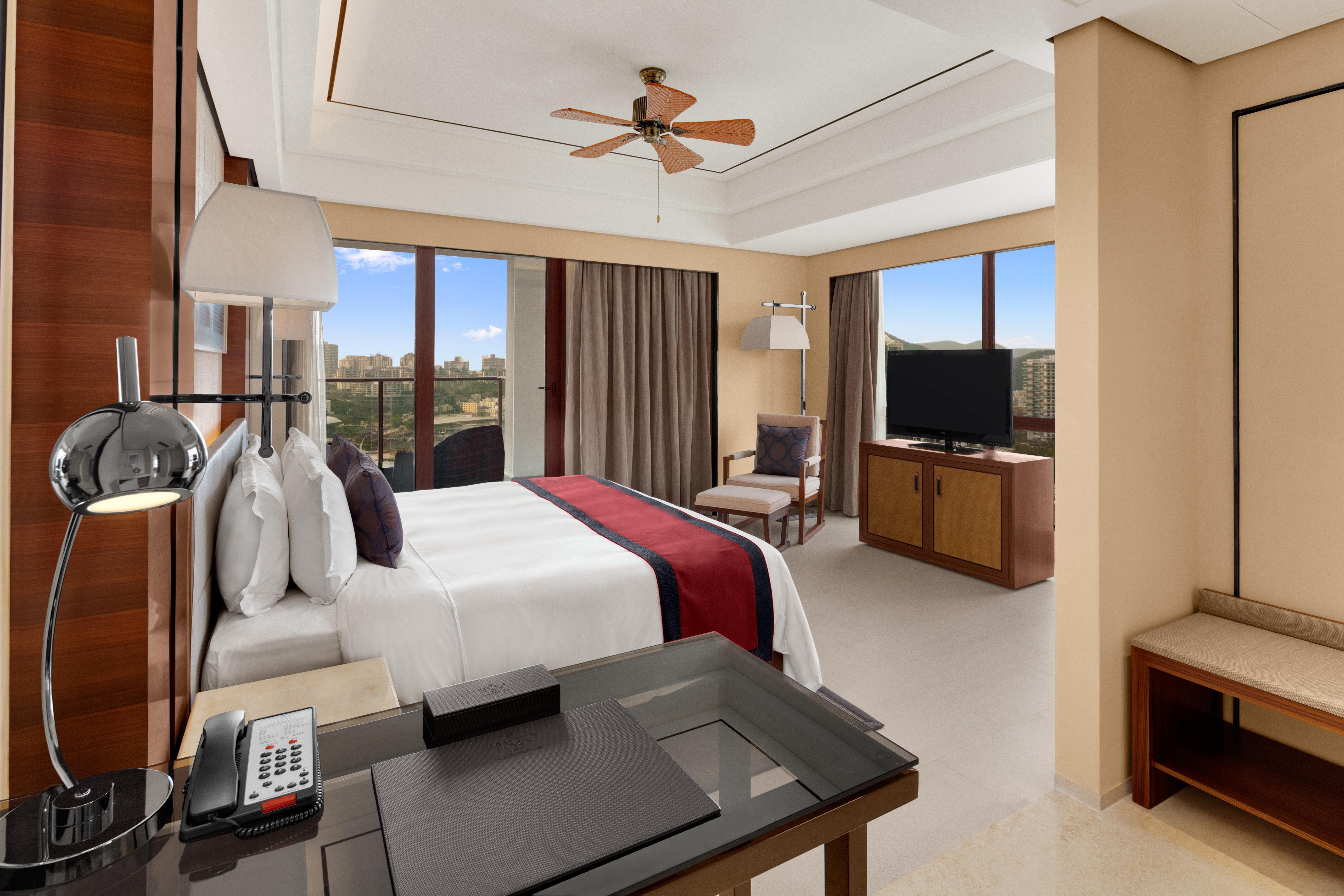Crowne Plaza Sanya City Center By Ihg Екстериор снимка
